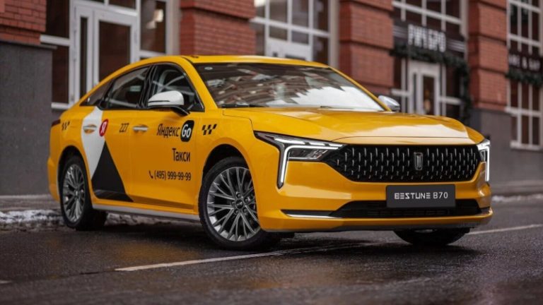 В России началась распродажа китайских автомобилей, которые можно купить в два раза дешевле новых