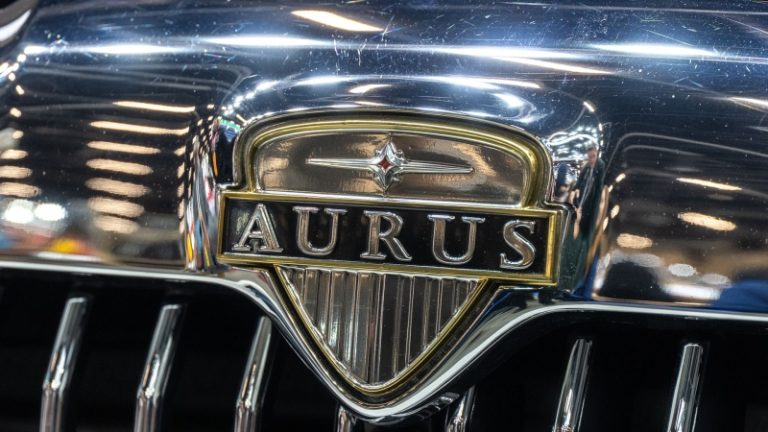 В России возобновилось производство автомобилей известной марки